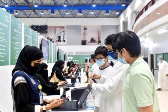 Saudi Ministry of Health staff conducting student fitness and vaccination checks in schools across the Kingdom