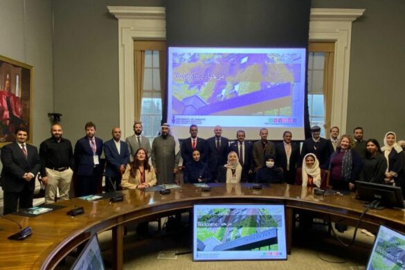 Delegates attending the Saudi Canadian Education Partnership Forum in Toronto discussing academic collaboration