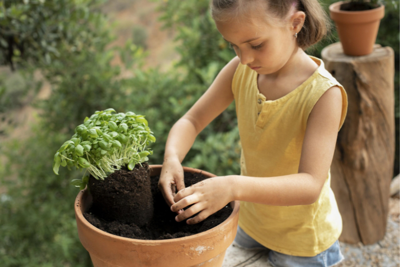 Montessori learning combines independence with guidance, helping children develop skills through everyday experiences