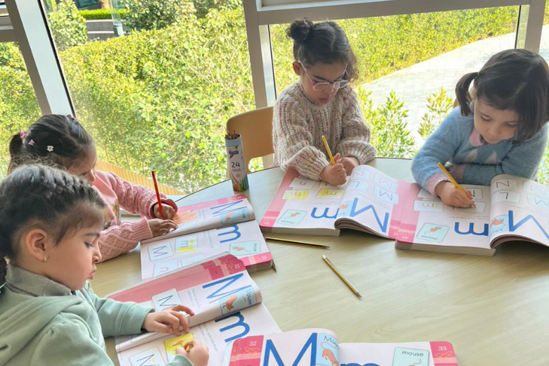 Kindergarten helps children build early literacy, numeracy and classroom skills as they prepare for primary school